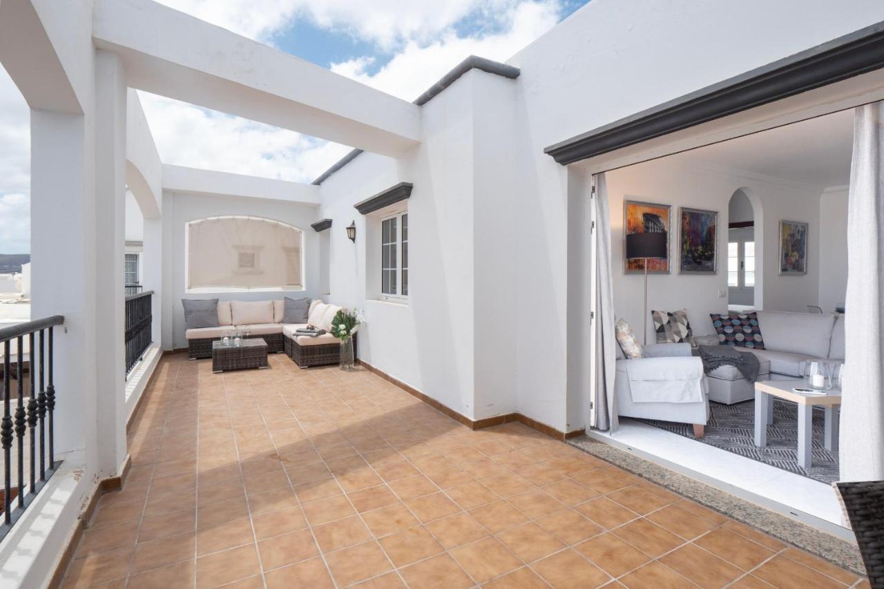 Comfortable And Modern Apartment Next To The Avenida Central In Тиас Экстерьер фото