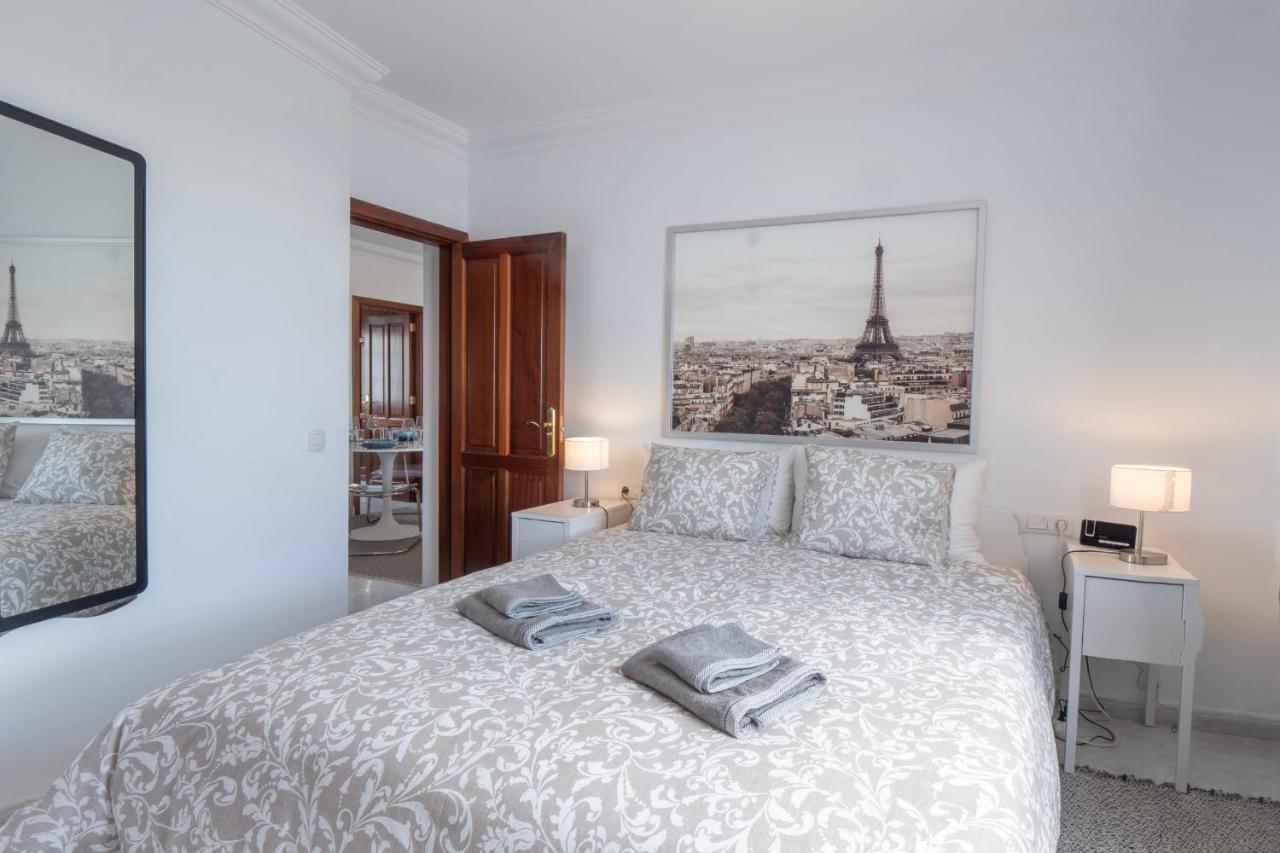 Comfortable And Modern Apartment Next To The Avenida Central In Тиас Экстерьер фото