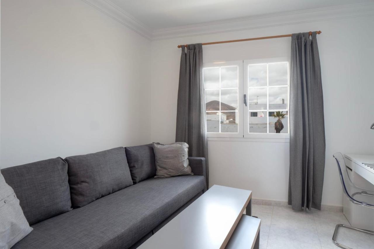 Comfortable And Modern Apartment Next To The Avenida Central In Тиас Экстерьер фото