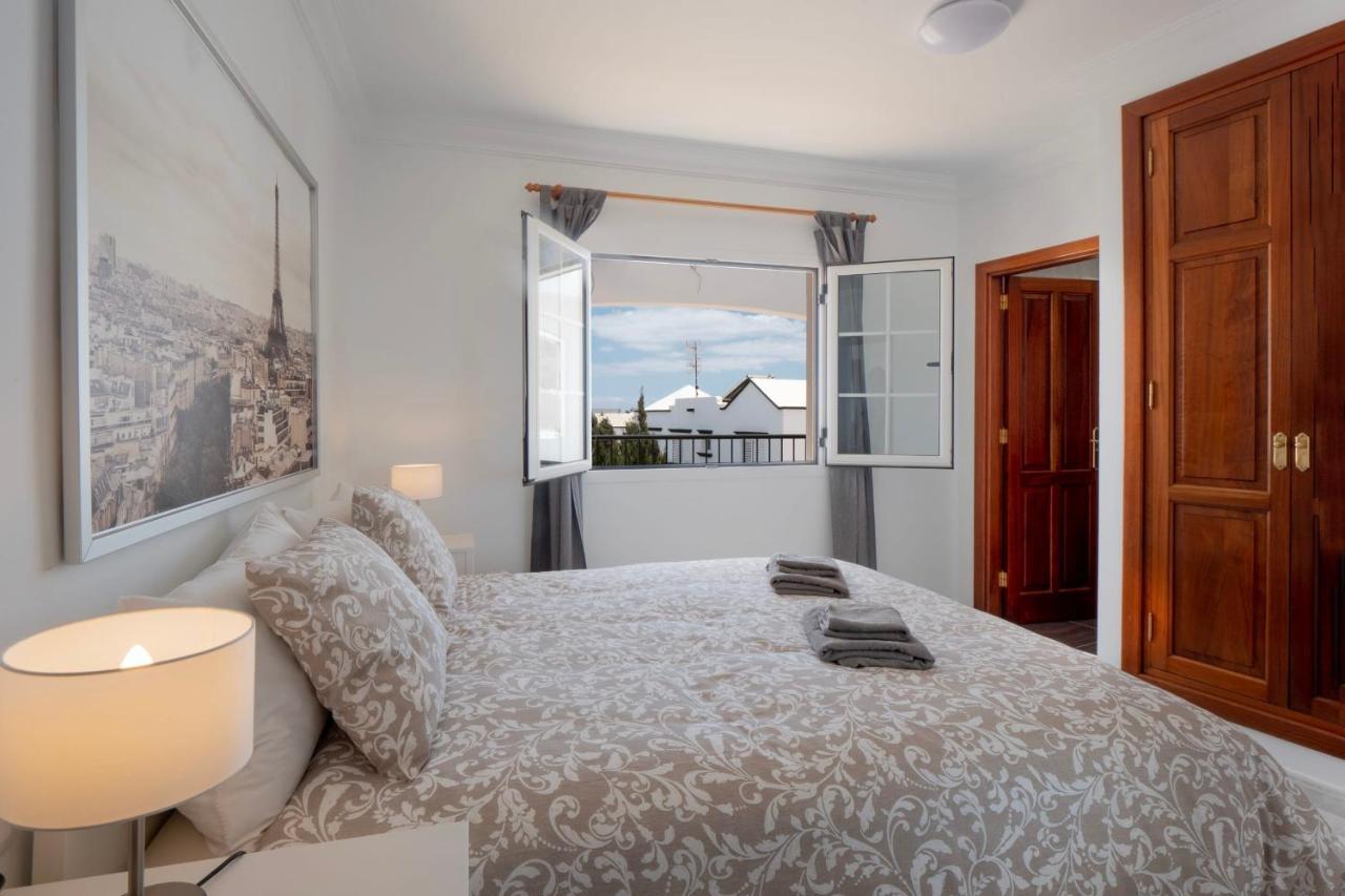 Comfortable And Modern Apartment Next To The Avenida Central In Тиас Экстерьер фото